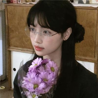 在微尘中漫舞